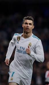 扑克中如何看待运气（如何理解扑克中的运气因素）