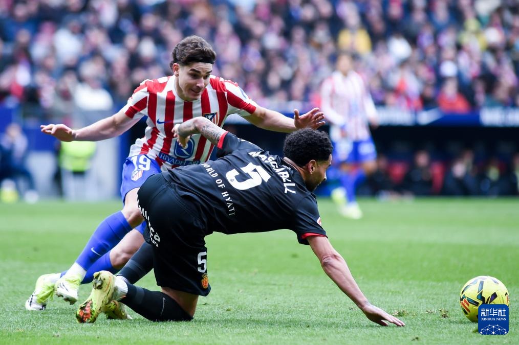 国安主场战平广州恒大