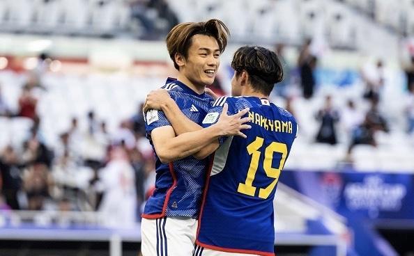 并长期占据 并长期占据